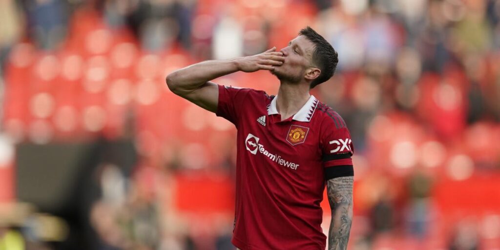 Weghorst: "Estoy deseando ver el ambiente de Old Trafford ante el Barça"