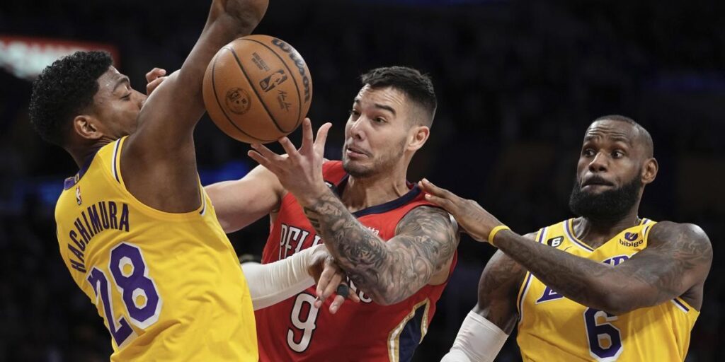 Willy Hernangómez se luce en una buena noche para los españoles