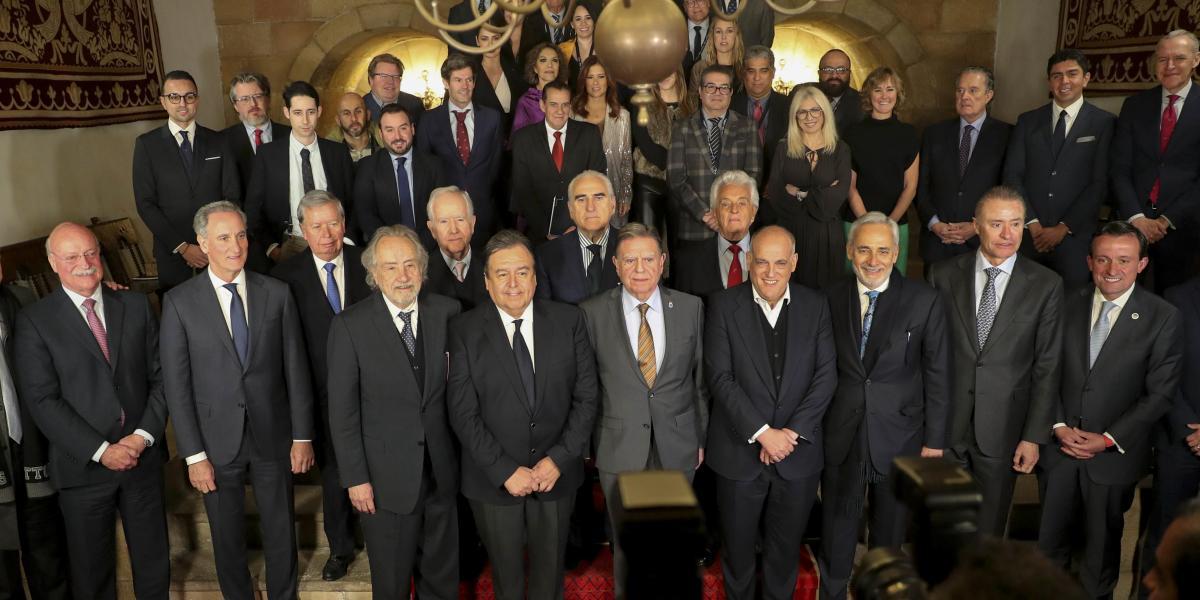 Xavi y Ancelotti entran en el Salón de la Fama antes del Clásico de la Copa