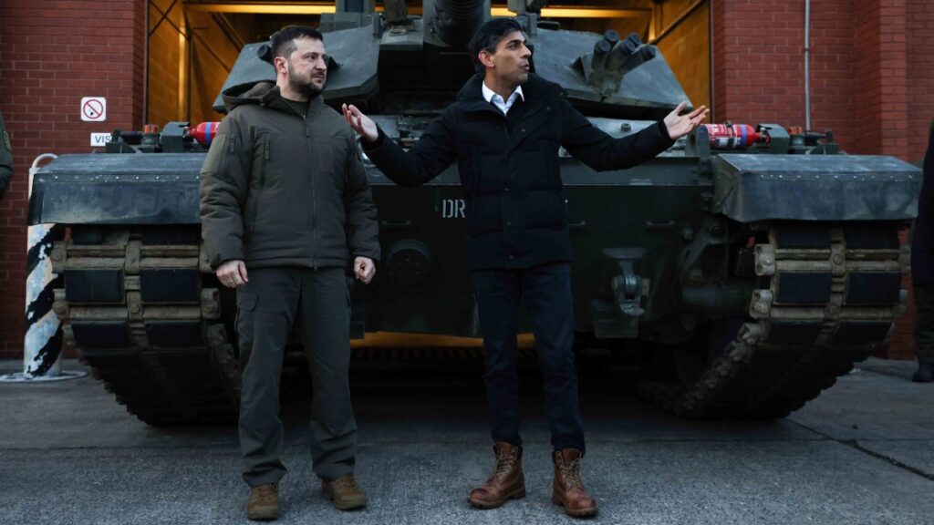 Zelenskyy visita por sorpresa el Reino Unido en busca de cazas de combate para Ucrania