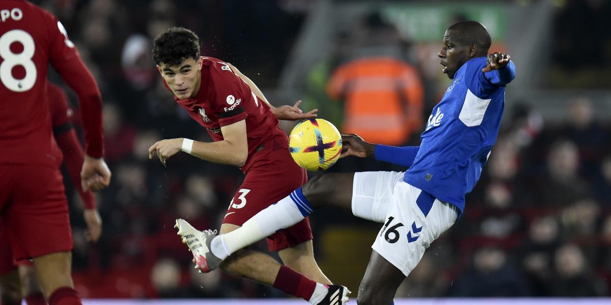 ¿Se viene la nueva estrella española? Así habla Salah del jovencísimo Bajcetic, MVP ante el Everton