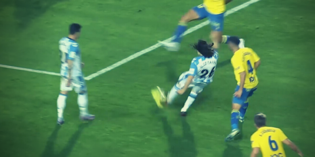 ¡El juvenil Álex Calvo debuta ante Las Palmas y marca un golazo al más puro estilo Messi!