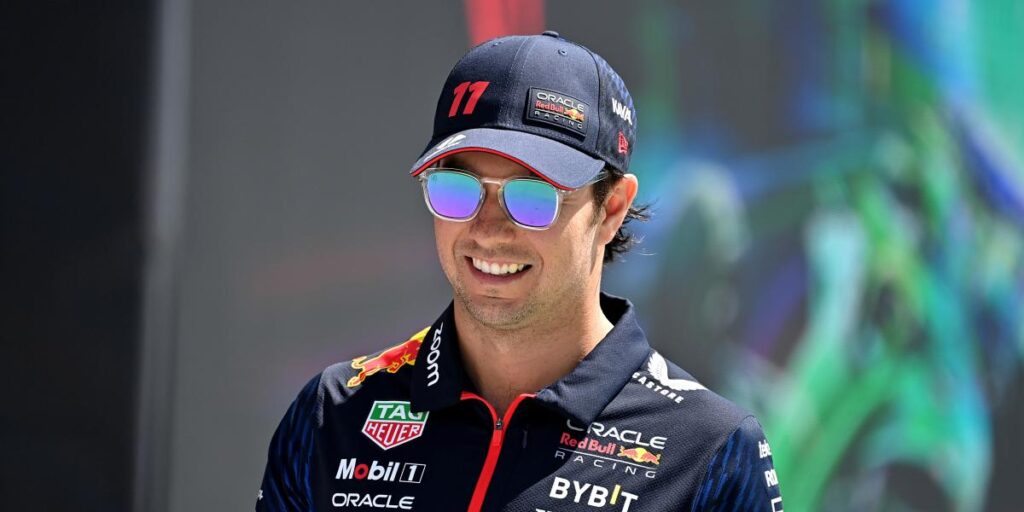 'Checo' Pérez, piloto de Red Bull: "Tuvimos un pequeño problema"