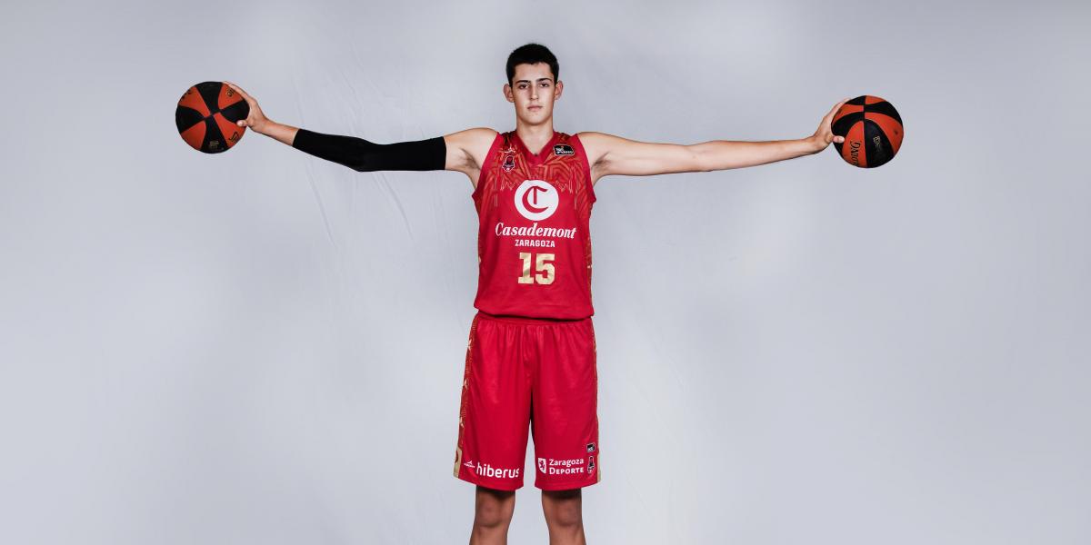 'Sports Illustrated' ensalza a Aday Mara: "Posee herramientas físicas de élite"