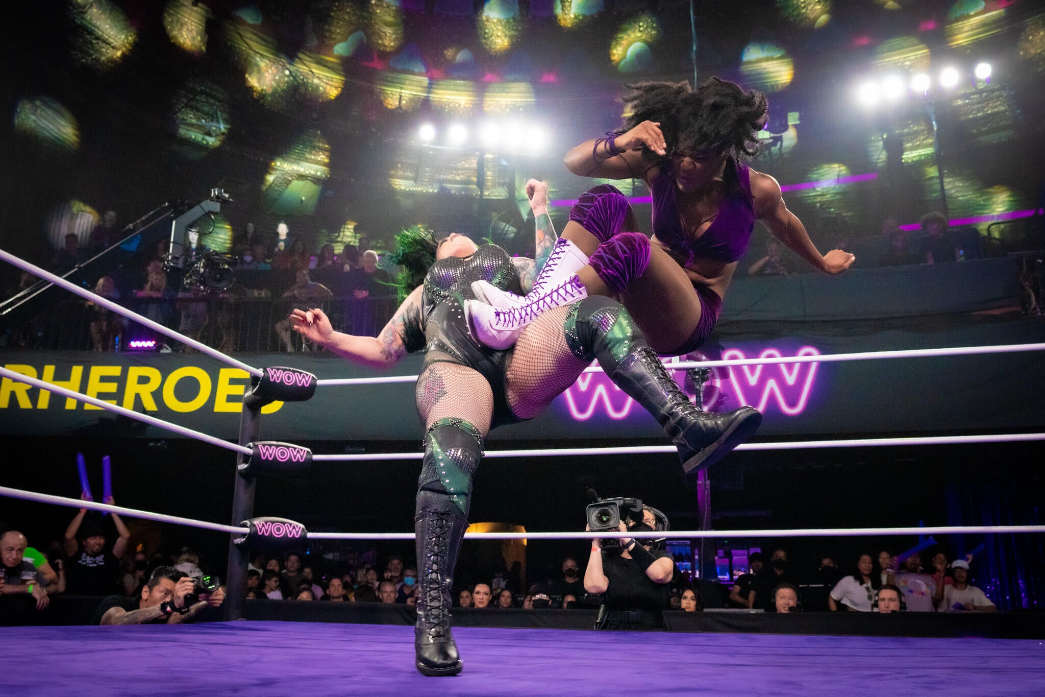 Bailando con un tambor diferente Bailando con un tambor diferente