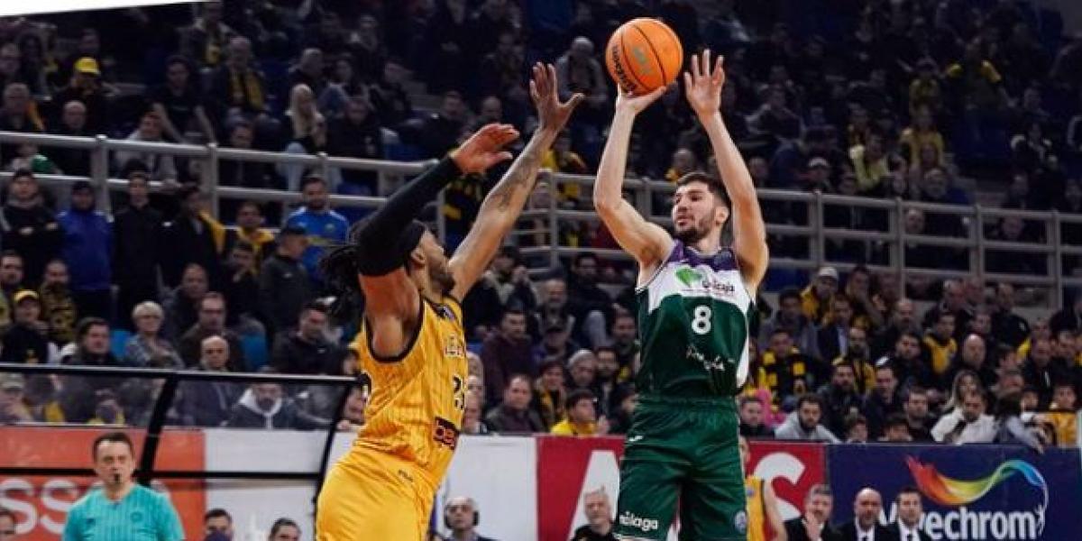 65-75: El Unicaja conquista Atenas y tendrá ventaja de campo en cuartos