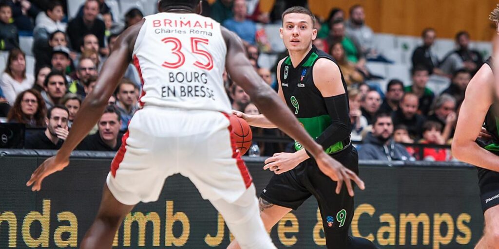 65-86: El Joventut borra al Bourg del mapa