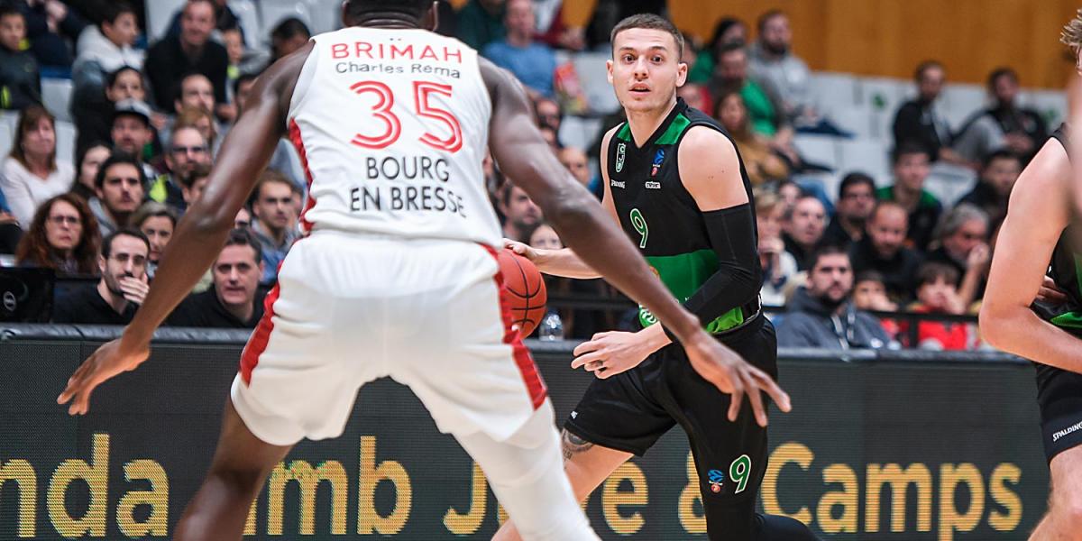 65-86: El Joventut borra al Bourg del mapa