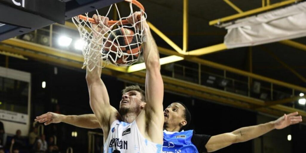 73-92: El Breogán desquicia al 'Fuenla' tras el descanso