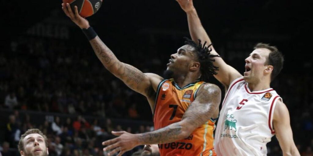 84-88: un mal tercer cuarto lastra al Valencia ante un certero Milán