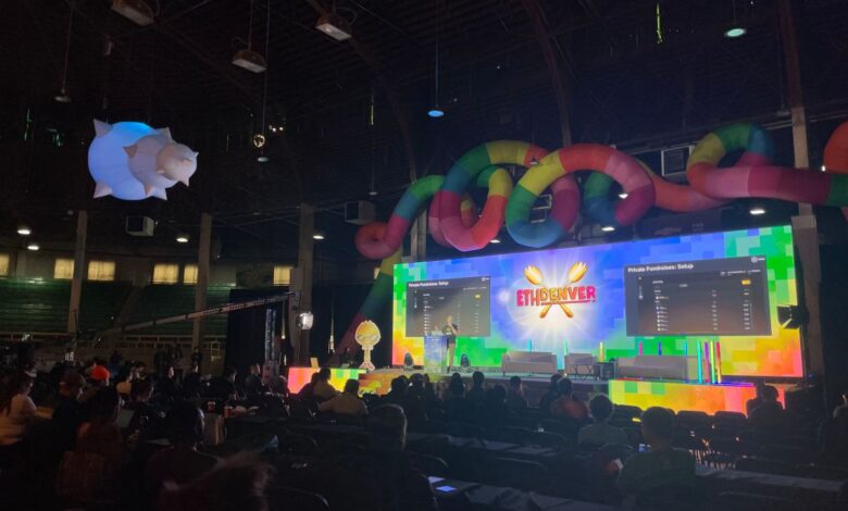 Abundan los osos, pero ninguno a la vista en el festival de criptomonedas de Denver