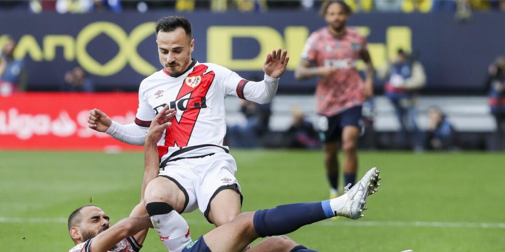 Álvaro: "Lo primero es conseguir la salvación"