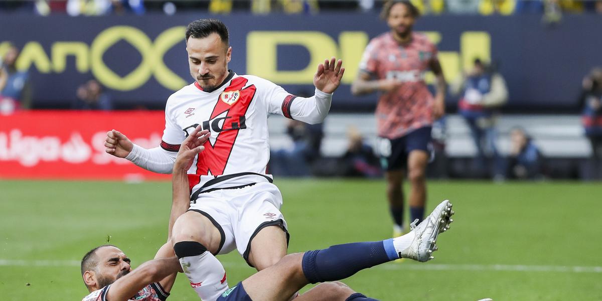 Álvaro: "Lo primero es conseguir la salvación"