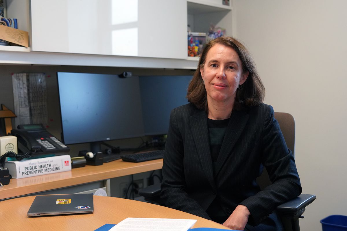 Ana Navas-Acién, asesora de Biden contra el cáncer: “En España, limpiar los aires y los cielos en las ciudades es la emergencia número uno”