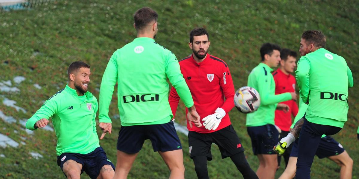 Ander Iru, la complicada tarea de un tercer portero