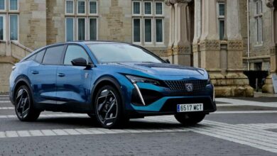 Así es el nuevo Peugeot 408, más confortable, tecnológico y eficiente