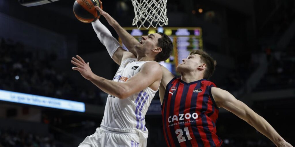 Así queda la clasificación tras el triunfo del Barça y la derrota del Madrid