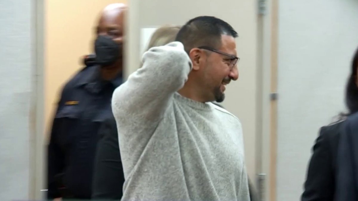 Autoridades en Dallas exoneran a un hombre tras 25 años de estar encarcelado erróneamente