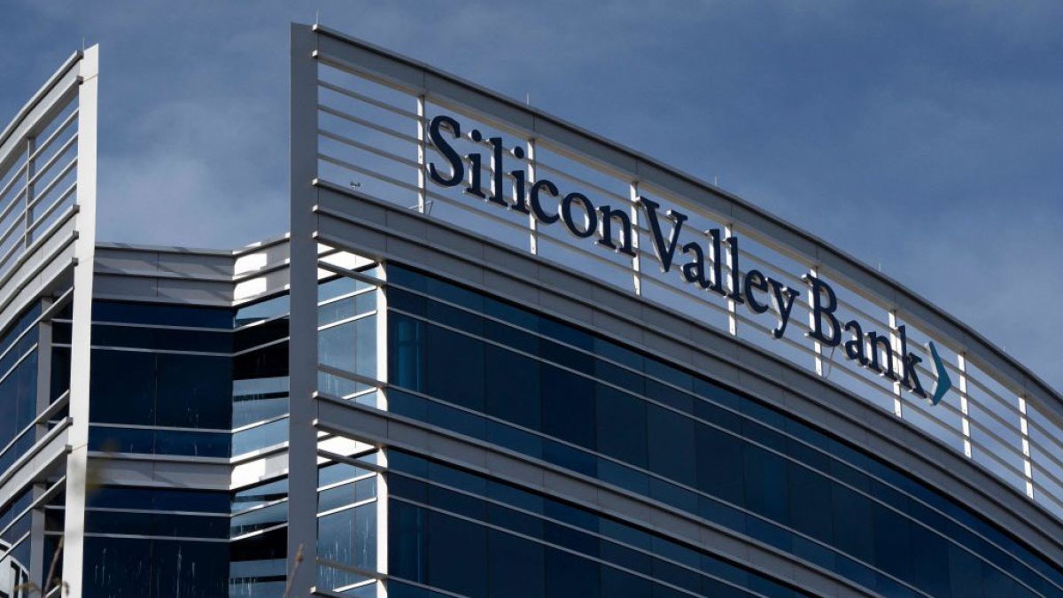 Biden pide al Congreso que se más fácil castigar a ejecutivos