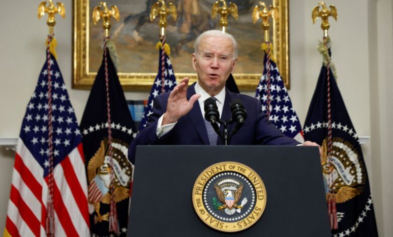 Biden tranquiliza a los estadounidenses: "Nuestro sistema bancario es seguro"