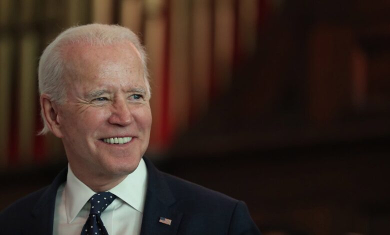 Biden visita Selma para destacar derechos electorales
