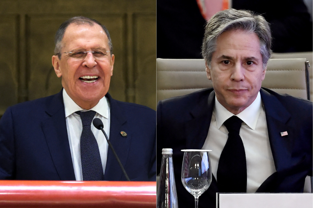 Blinken le pide a Lavrov que Rusia firme el tratado nuclear START