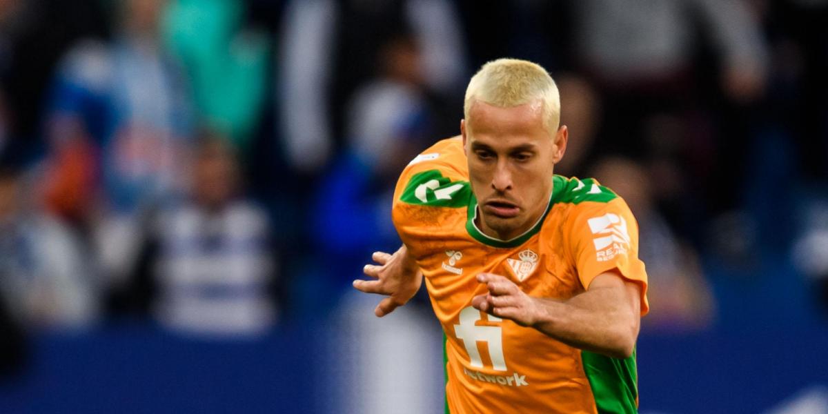 Canales y Dani Pérez, las novedades en la lista del Betis para Manchester