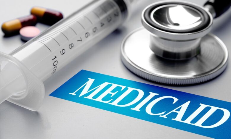 Cómo obtener un nuevo seguro si pierde la cobertura de Medicaid