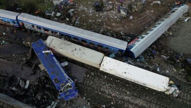 Concluyen en Grecia trabajos de rescate tras choque de trenes