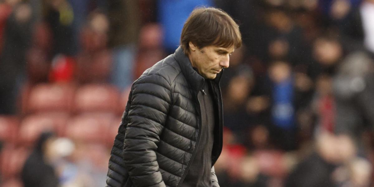 Conte estalla: "Mis jugadores son unos egoístas"