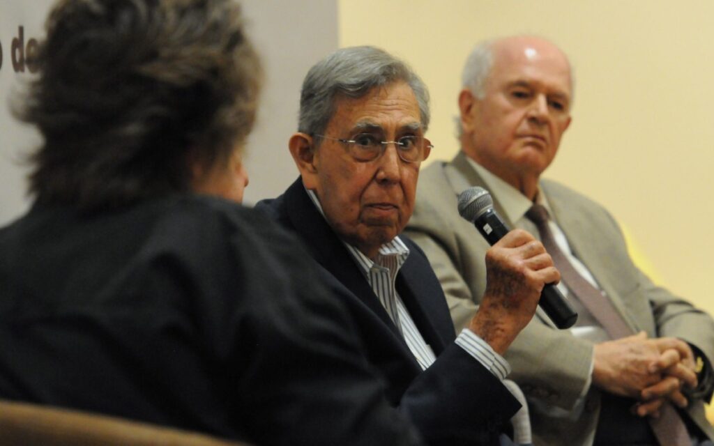 Cuauhtémoc Cárdenas lamenta sobrecosto de Dos Bocas