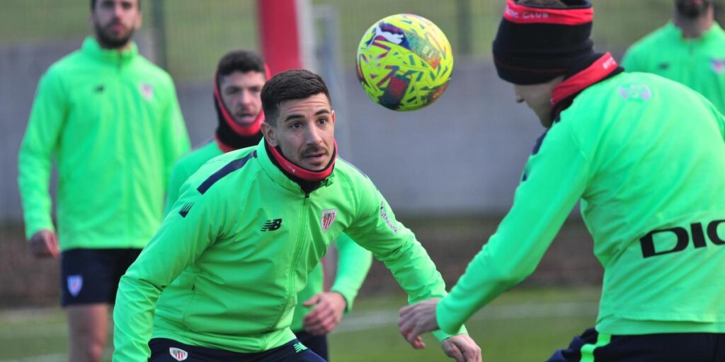 De Marcos y Yuri llegan al Athletic-Barça