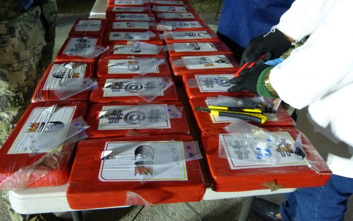 Despidos en Cofepris, ligados tráfico de fentanilo: AMLO