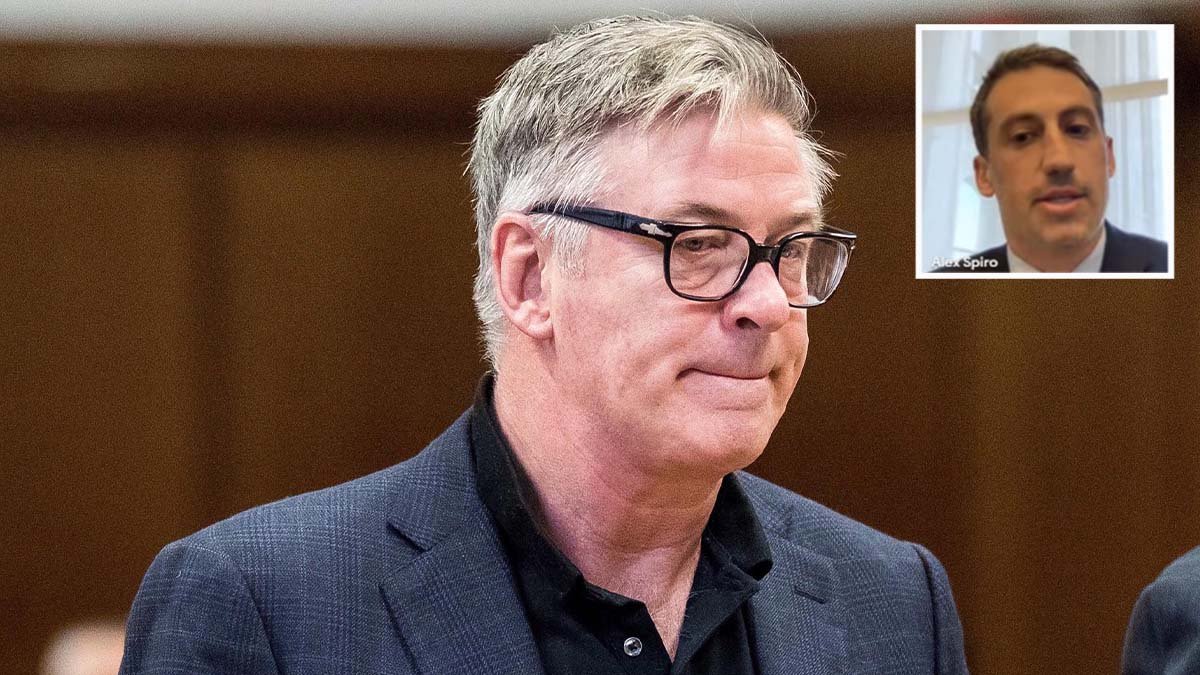 Destruyen arma que Alec Baldwin utilizó en “Rust”; su abogado dice que es “un problema”