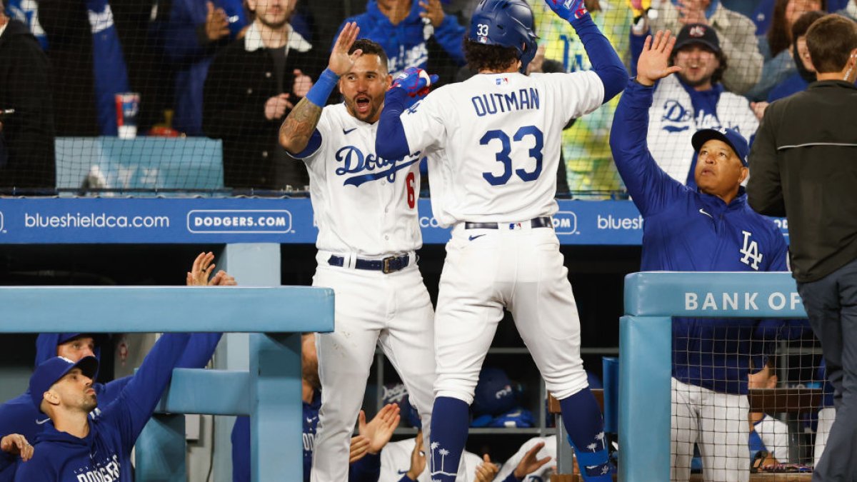 Dodgers comienzan temporada en casa con victoria sobre Diamondbacks