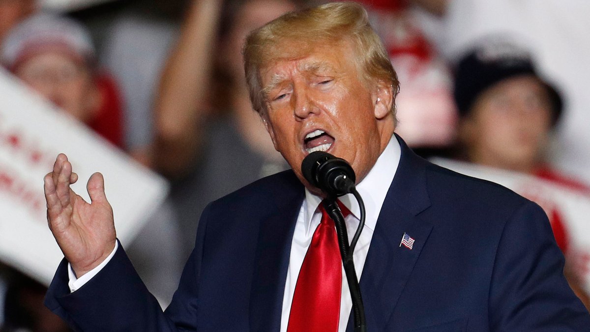 Donald Trump critica el juez encargado de su caso