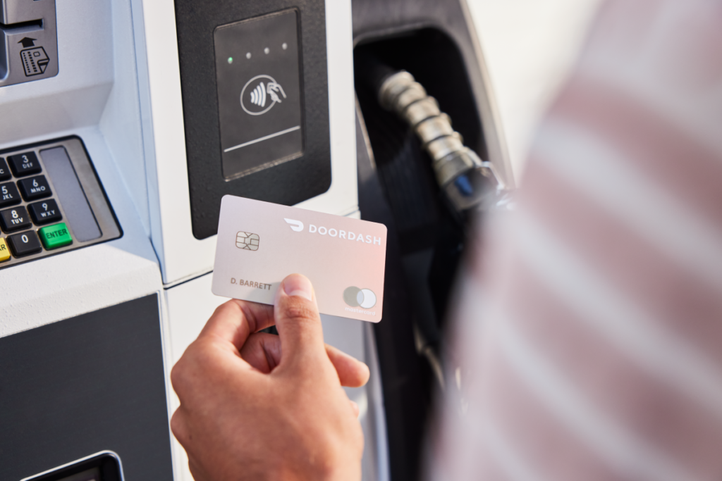 DoorDash lanza su primera tarjeta de crédito de marca compartida con Chase