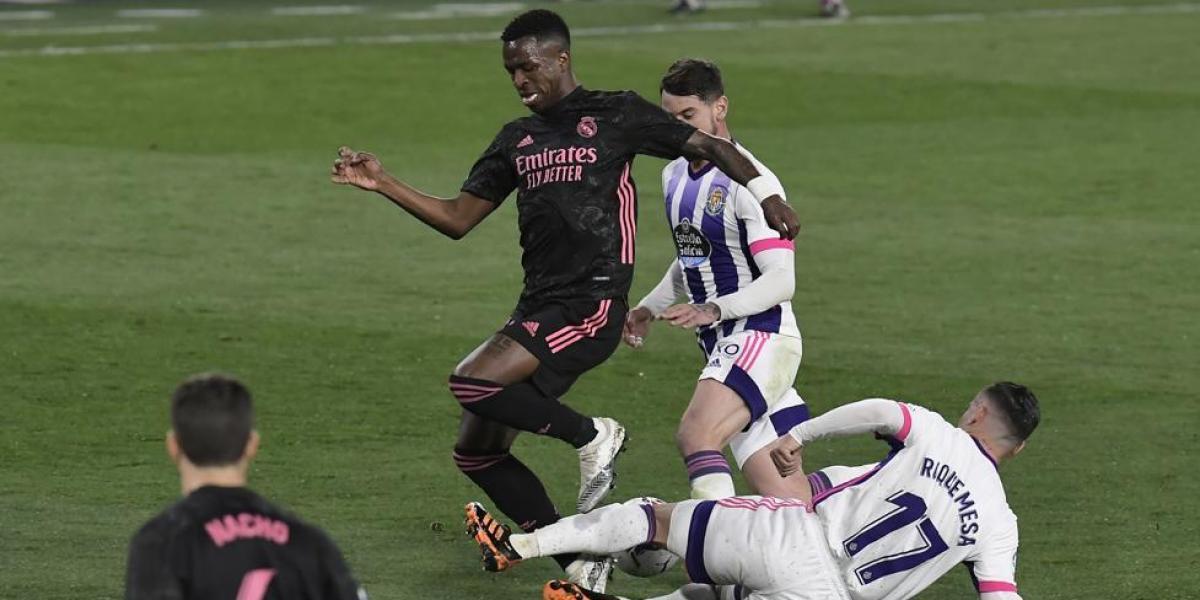 Duras sanciones por los insultos racistas a Vinicius