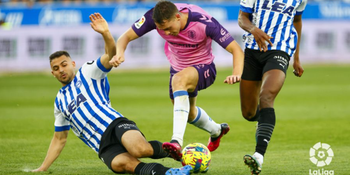 El Alavés retoma la senda de la victoria ante el Tenerife
