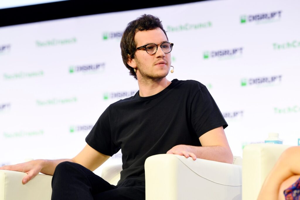 El CEO de Brex está tratando de recaudar más de $ 1 mil millones en un fin de semana para préstamos puente relacionados con SVB