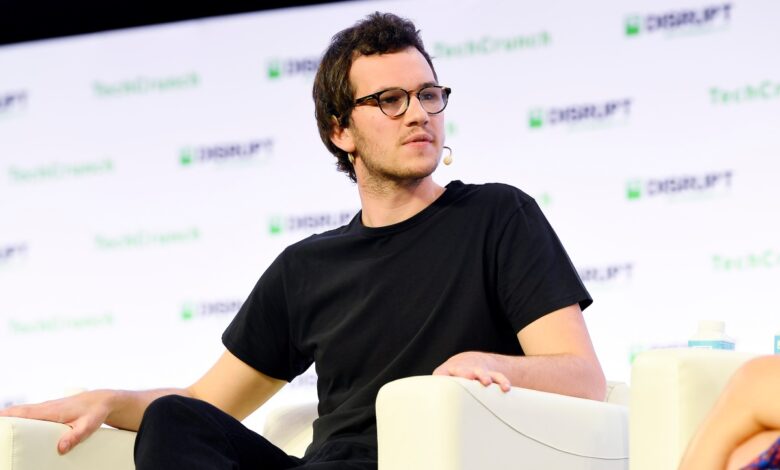 El CEO de Brex está tratando de recaudar más de $ 1 mil millones en un fin de semana para préstamos puente relacionados con SVB