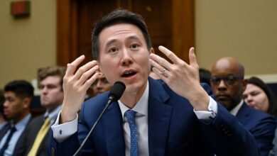 El CEO de TikTok dice que la compañía escanea videos públicos para determinar las edades de los usuarios