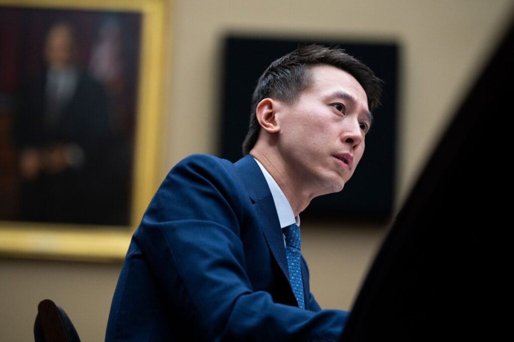 El CEO de TikTok testifica ante el Congreso