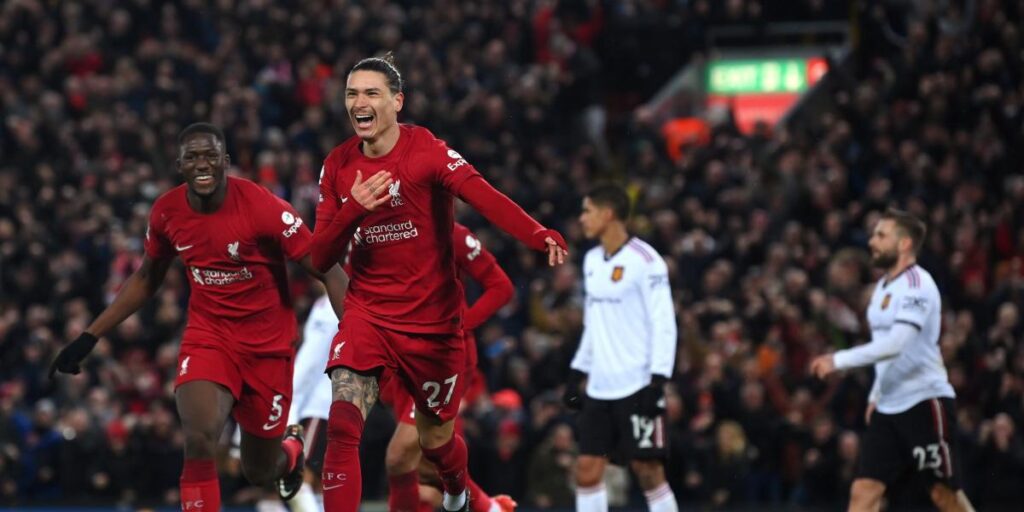 El Liverpool 'le hace un siete' al United