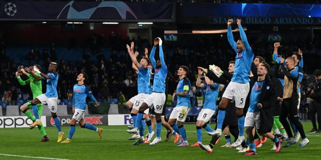 El Nápoles, equipo más goleador de la Champions