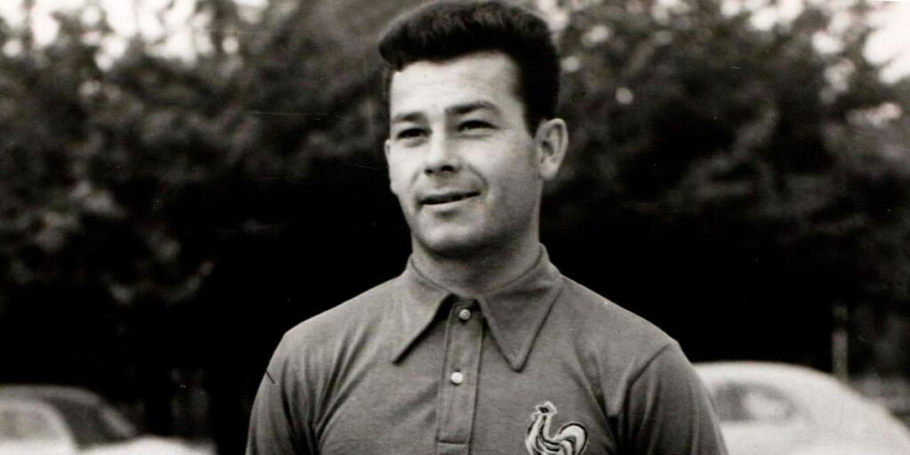 El Real Madrid se une a las condolencias por el fallecimiento de Fontaine