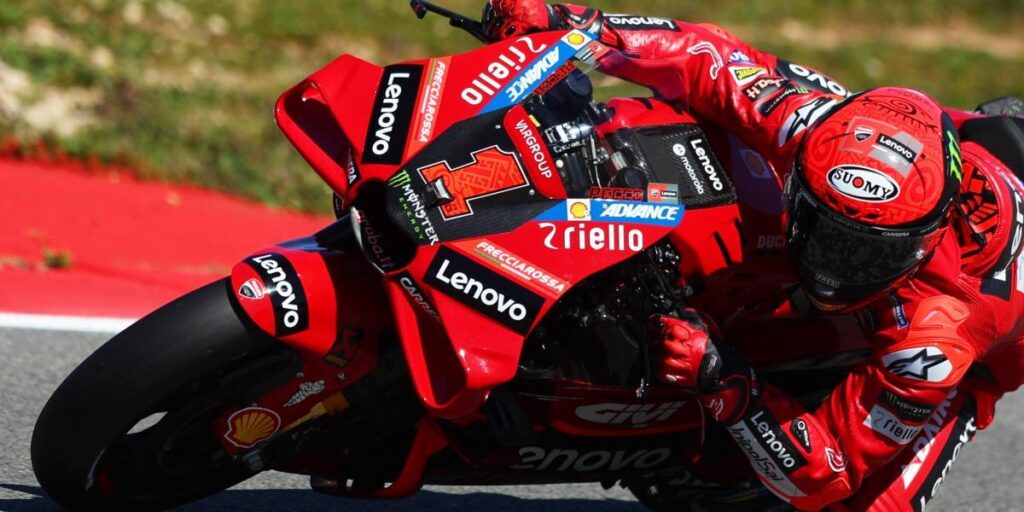 El espectacular Sprint se lo lleva Bagnaia ante Martín y Marc Márquez