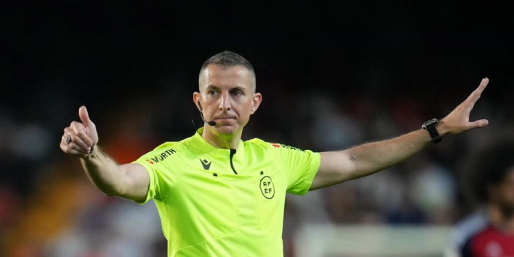 El "¡sois patéticos!" se salda con dos partidos de suspensión