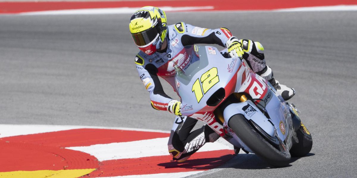 En Portimao se estrena Salac en la pole por delante de Canet y Acosta