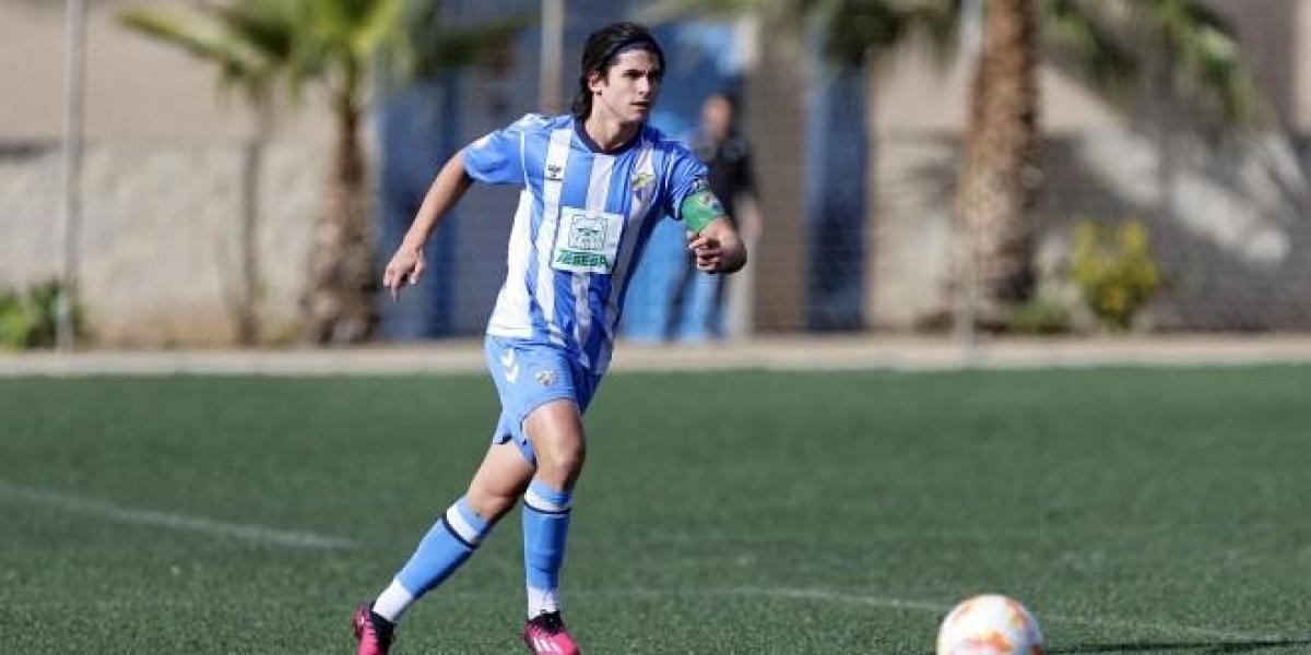 Este es Álex Calvo, el nuevo 'fenómeno' del Málaga